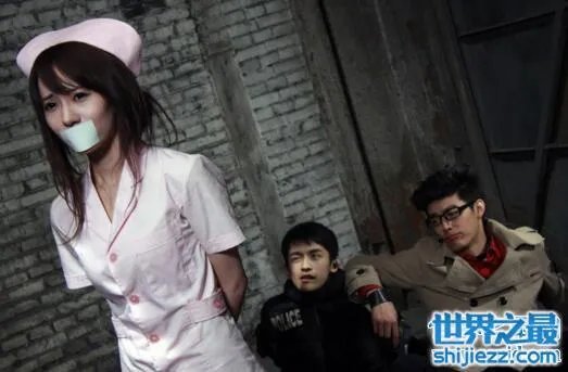 刘萌萌潜规则照片曝光,宅男女神被卖肉女星顶替