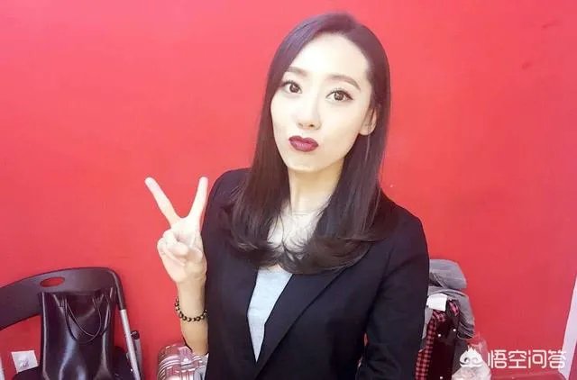 鄂博会成为下一个爆红的“星女郎”吗?