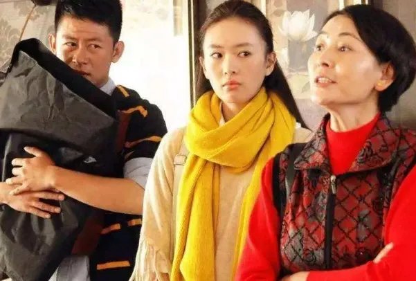 男子以妻子出轨生女诉离婚遭驳,为啥现在离婚都这么难?