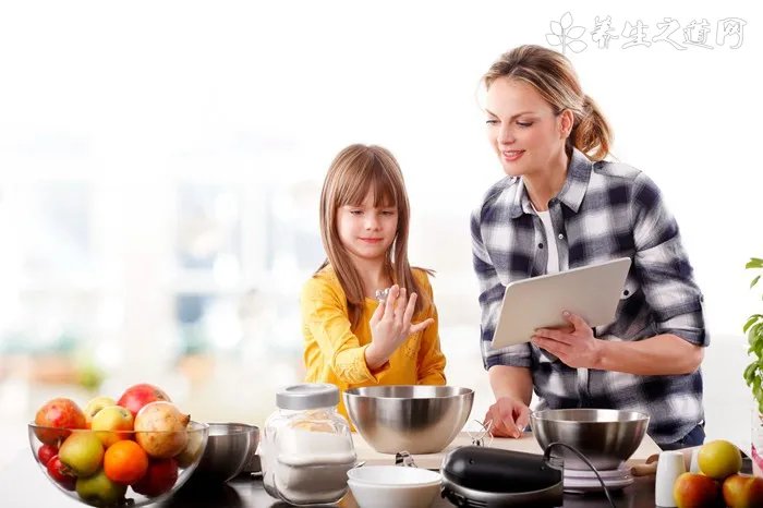 带必需品_夏天到 宝宝户外踏青四项注意_学龄前护理_育儿_太平洋亲子网