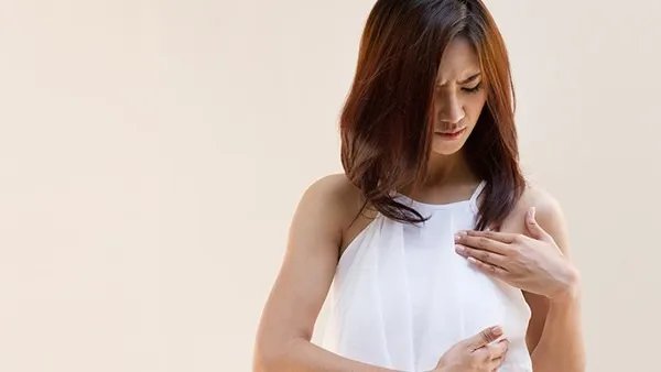 如何防止胸下垂
