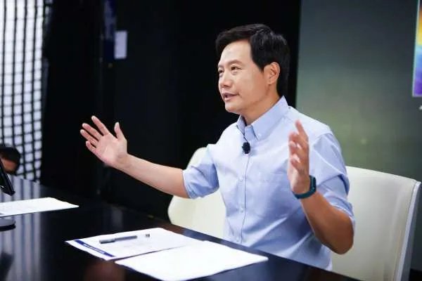 雷军承认小米不如苹果三星华为，到底发生了什么事情？