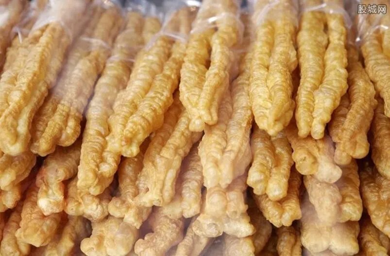 卖油条月入2万 钱真的这么好赚？