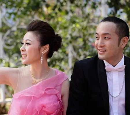 唐志中老婆小咪是何许人？ 唐志中为什么会和她在一起