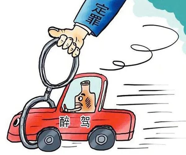 警方通报小车冲过夜市撞飞数人,司机是在复社会吗?