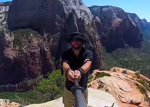 登山拍照遭雷击身负重伤 妻子对丈夫的“遗言”是什么