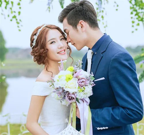 长春婚纱摄影价格是多少 拍外景婚纱照要带什么