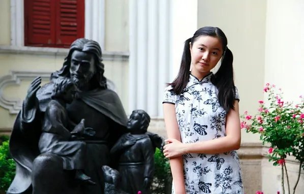 步步高女孩高考成绩出来了,考上了中传播音,真学霸,你怎么看?