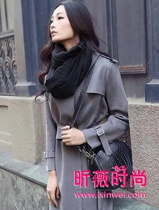 春季流行时装打扮 怎能少了一件风衣的陪衬
