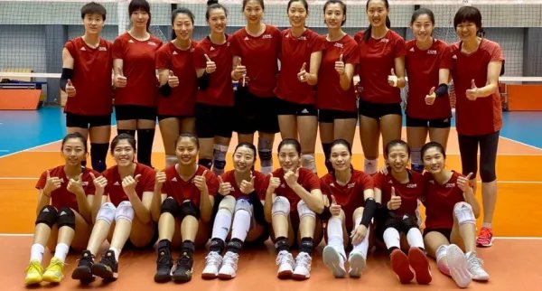郎平总结中国女排2020,在集训中她们经历了什么苦难?