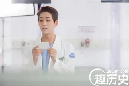 太阳的后裔里李治勋谁演的?扮演者李珍基简介