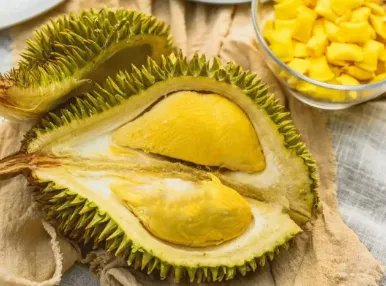 哄抢榴莲村民食物中毒，当地采取了什么措施