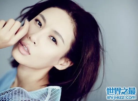张蓝心是郎平的女儿,郎平的女儿实际上是白浪