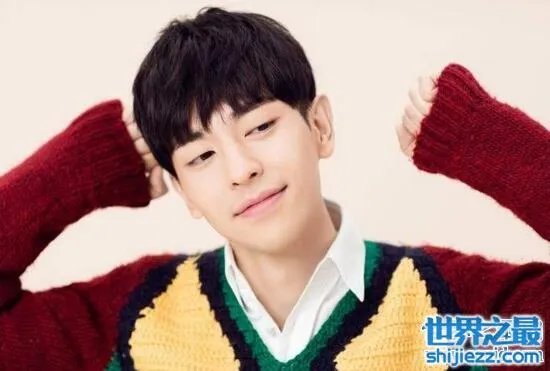 陈小春儿子正面照曝光,可爱帅气的Jasper吸粉无数