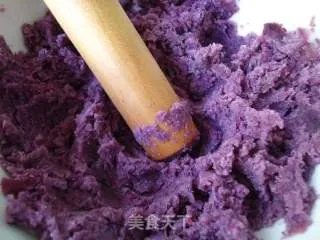紫薯冰皮月饼
