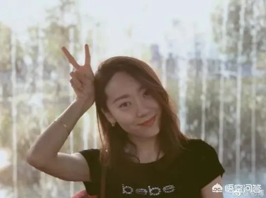 鄂博会成为下一个爆红的“星女郎”吗?