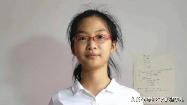 湖南05后女生696分考入北大成最小学妹,你怎么看?