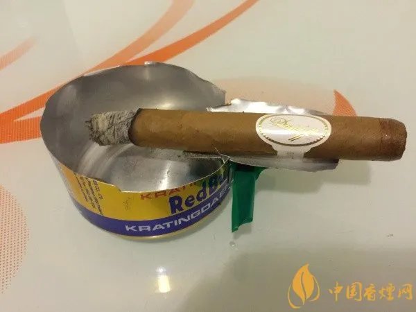 大卫杜夫雪茄(大卫杜夫2号)怎么样 大卫杜夫2号好抽吗