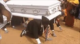《抖音》黑人抬棺材跳舞动图分享 抖音黑人抬棺材跳舞gif