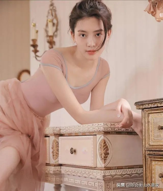 美体照片算不算一种艺术形式?你怎么看?