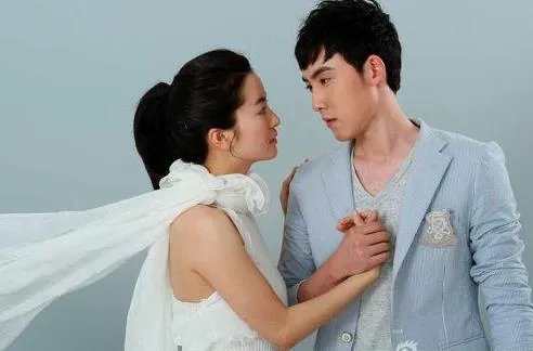 李晟张睿结婚现场,李晟张睿为什么没在一起