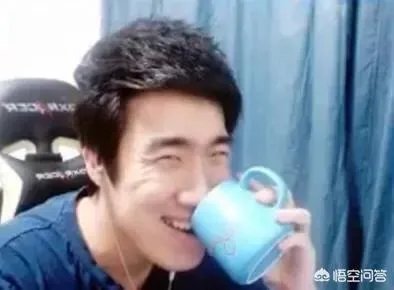 骚男离婚后开始放飞自我,频繁更新微博,当年那个老骚又回来了,你期待吗?