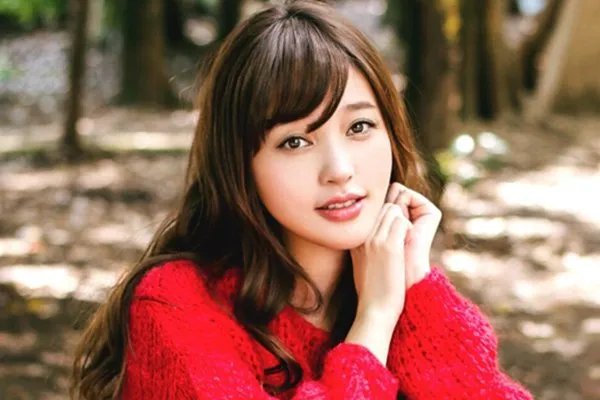 金莎为什么要向彩虹节拍组道歉,原因是什么?