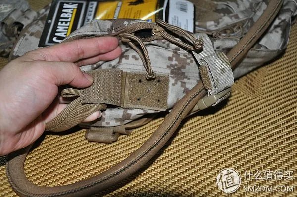 我去年买了个登山包,超耐磨——晒 Camelbak 驼峰 H.A.W.G. 500 登山包