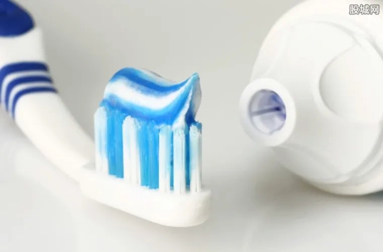 牙膏禁止宣称美白 已被列入化妆品监督管理