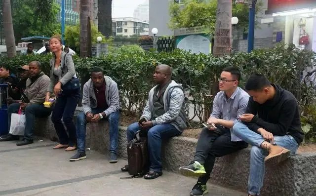 你怎么看《外国人永久居住条例》？