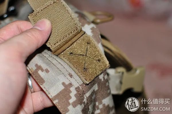我去年买了个登山包,超耐磨——晒 Camelbak 驼峰 H.A.W.G. 500 登山包