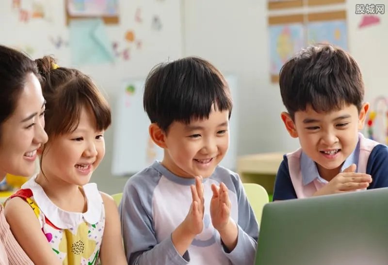 教体局通报幼儿园不让孩子如厕 事件原委披露