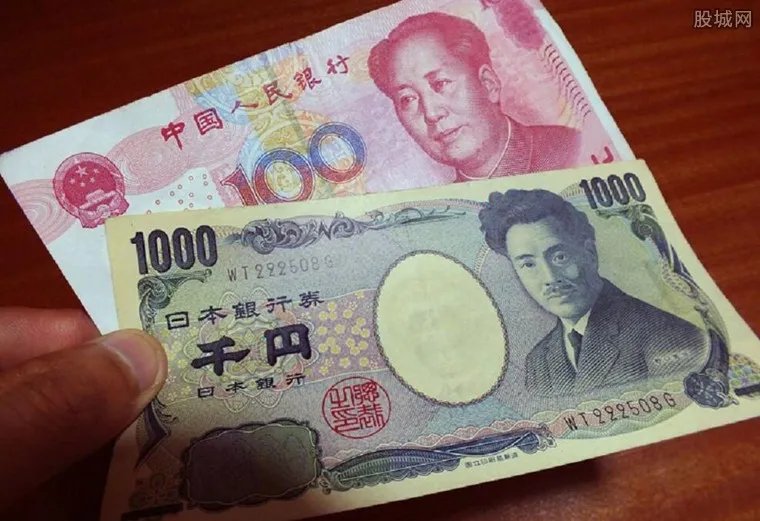 外汇储备十连涨 外汇储备是不是越多越好?