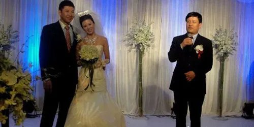 单位领导婚礼致辞 简单大气的致辞