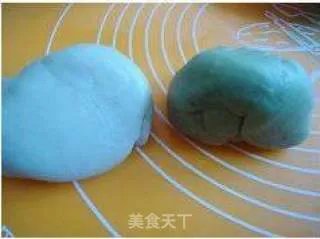 紫薯冰皮月饼