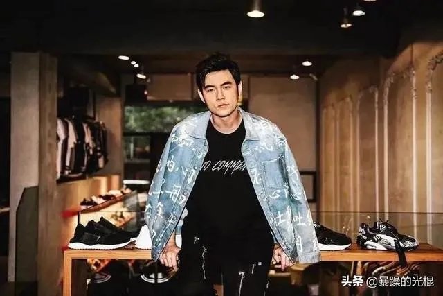 为何周杰伦迟迟不出新专辑,如果出了专辑会不会霸占头条?