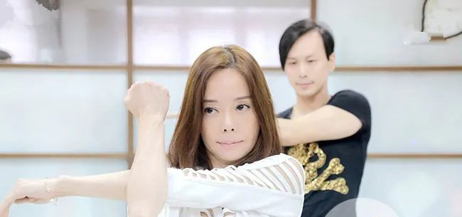 孙鹏老婆狄莺资料 两人的爱情故事