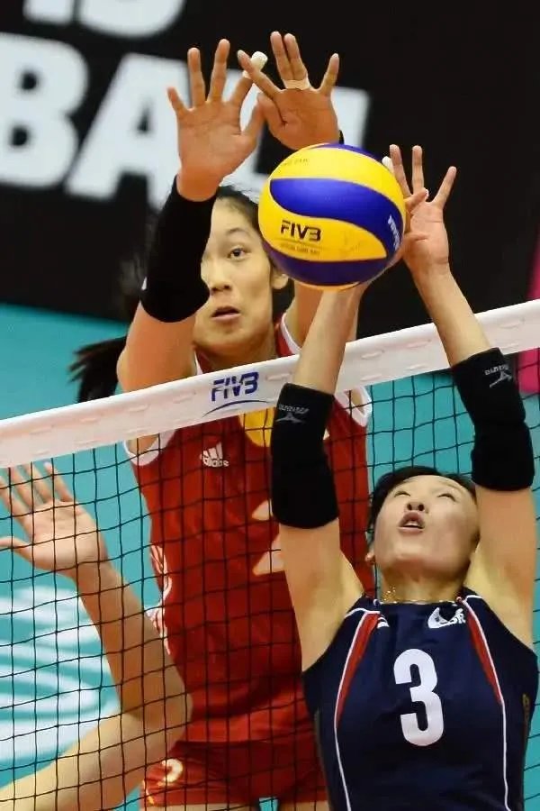 朱婷：女排精神不是胜利时才有！国足何时才能有如此精神？