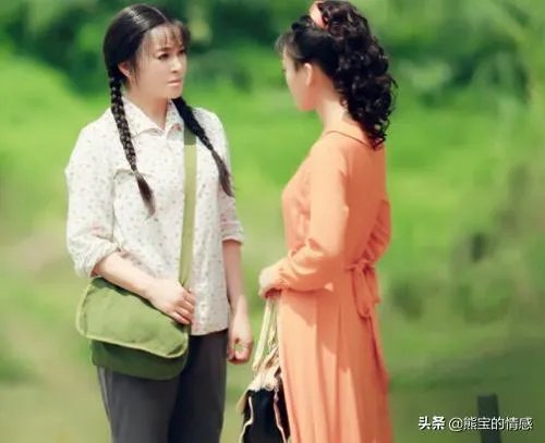 母亲把女儿送错考点
