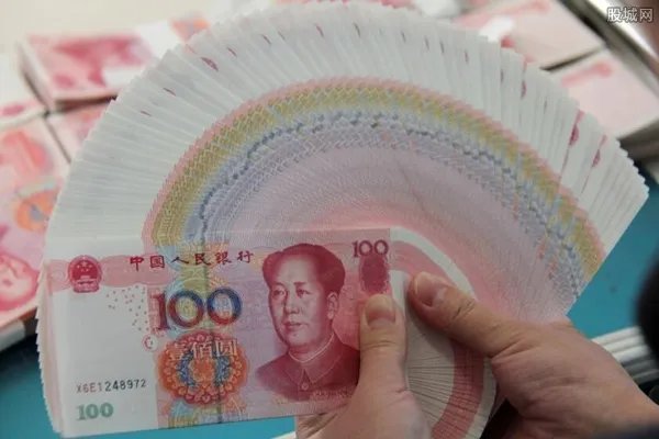 初中生8天摆摊赚1万7 如此逆天的经商头脑令人震惊