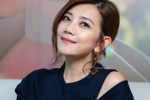 梁静茹十大最好听歌曲排行榜:《勇气》上榜,第六爱久见人心
