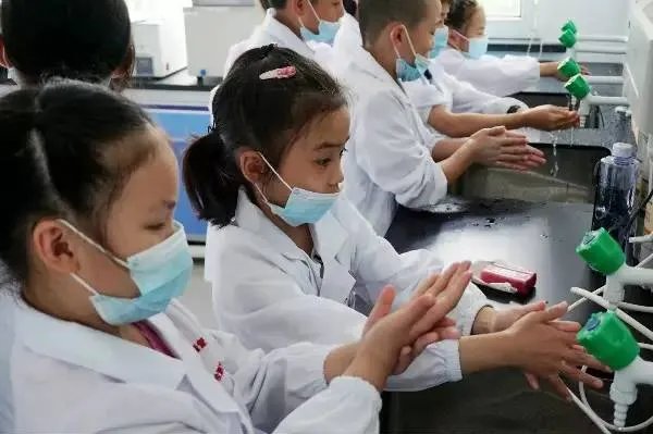 31省区市新增确诊病例16例,这些病例都是来自哪里的?