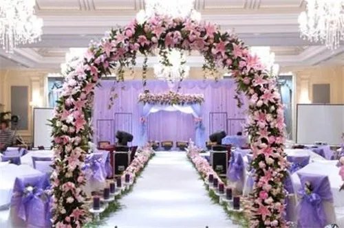 婚礼花门图片欣赏 如何布置婚礼花门