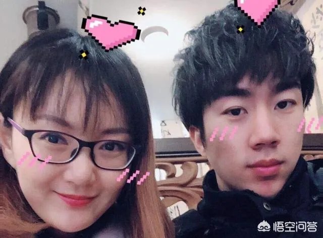 骚男离婚后开始放飞自我,频繁更新微博,当年那个老骚又回来了,你期待吗?