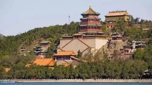 这个坟墓只刻了八个字,400年无人敢盗(图)