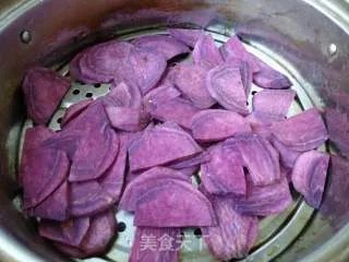 紫薯冰皮月饼