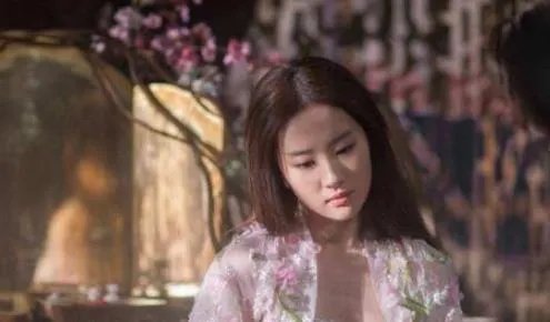 刘亦菲为什么叫刘八条 刘亦菲结婚了吗？