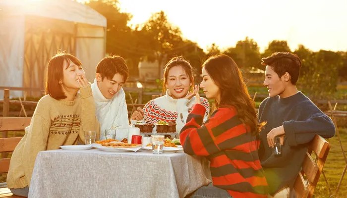 人口普查是挨家挨户查吗 人口普查是挨家挨户都去查吗