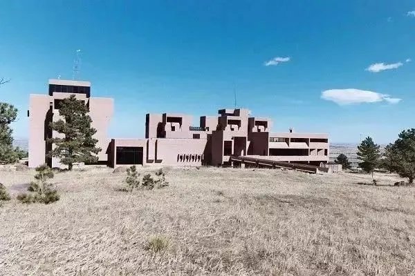 著名建筑师贝聿铭故居出售,他亲自操刀的家居然是这样的?