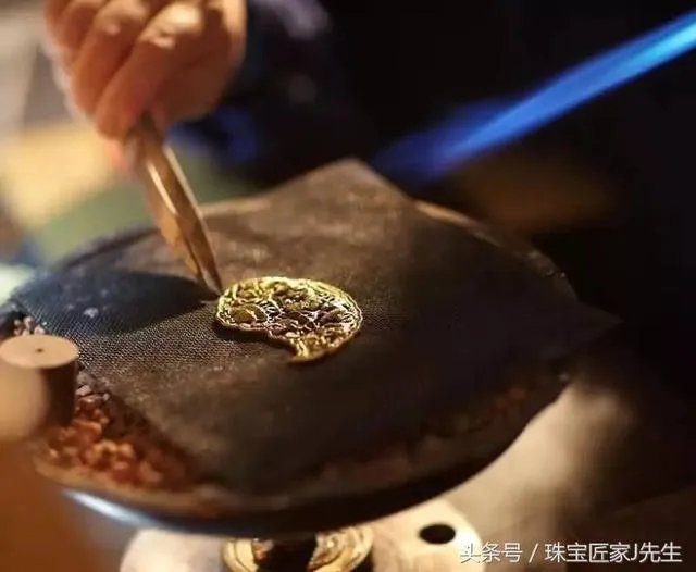 什么是花丝镶嵌?